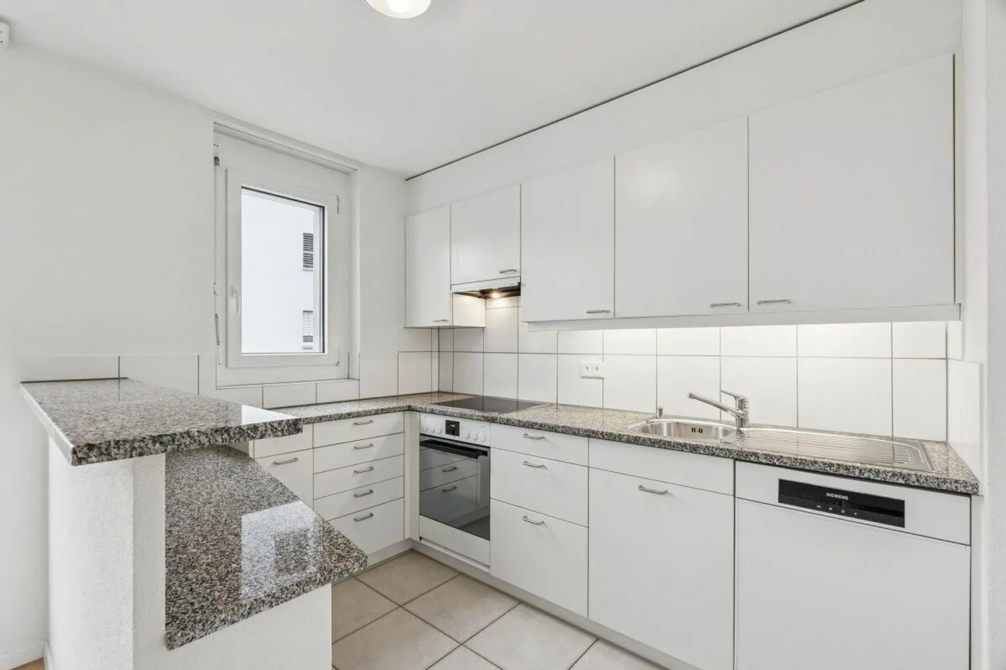 Spacious 4.5-room apartment - Photo 7 of 10