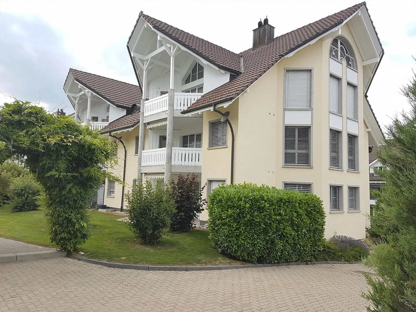 Helle 4,5-Zimmer-Wohnung in zentraler und ländlicher Lage. - Foto 5 von 14