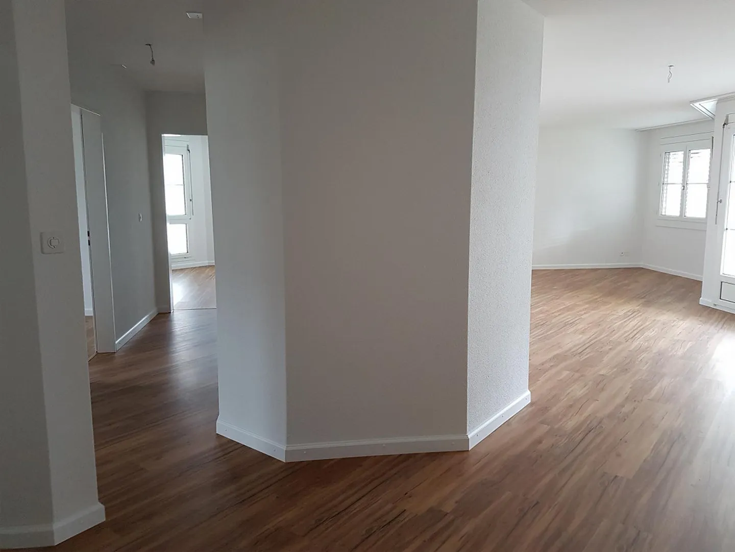 Helle 4,5-Zimmer-Wohnung in zentraler und ländlicher Lage. - Foto 2 von 14