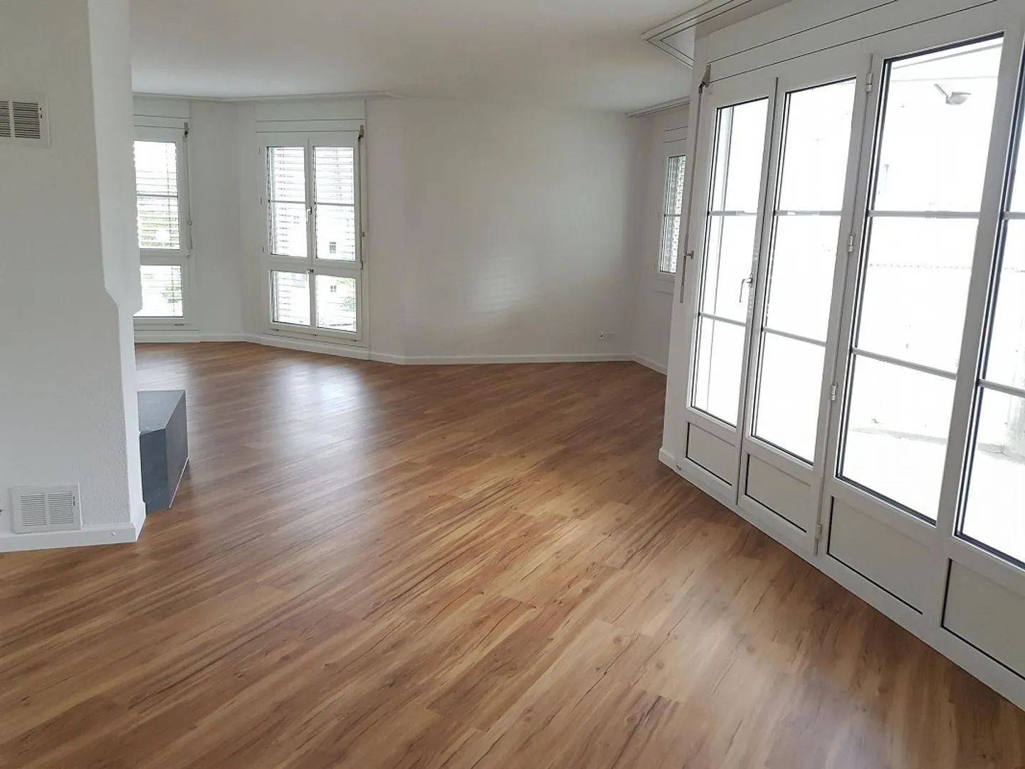 Helle 4,5-Zimmer-Wohnung in zentraler und ländlicher Lage. - Foto 4 von 14