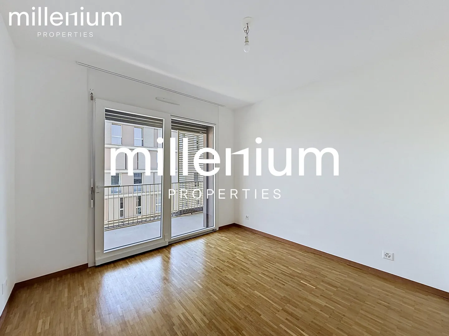 4-room apartment with large balcony and modern amenities in Meyrin - Photo 6 of 9