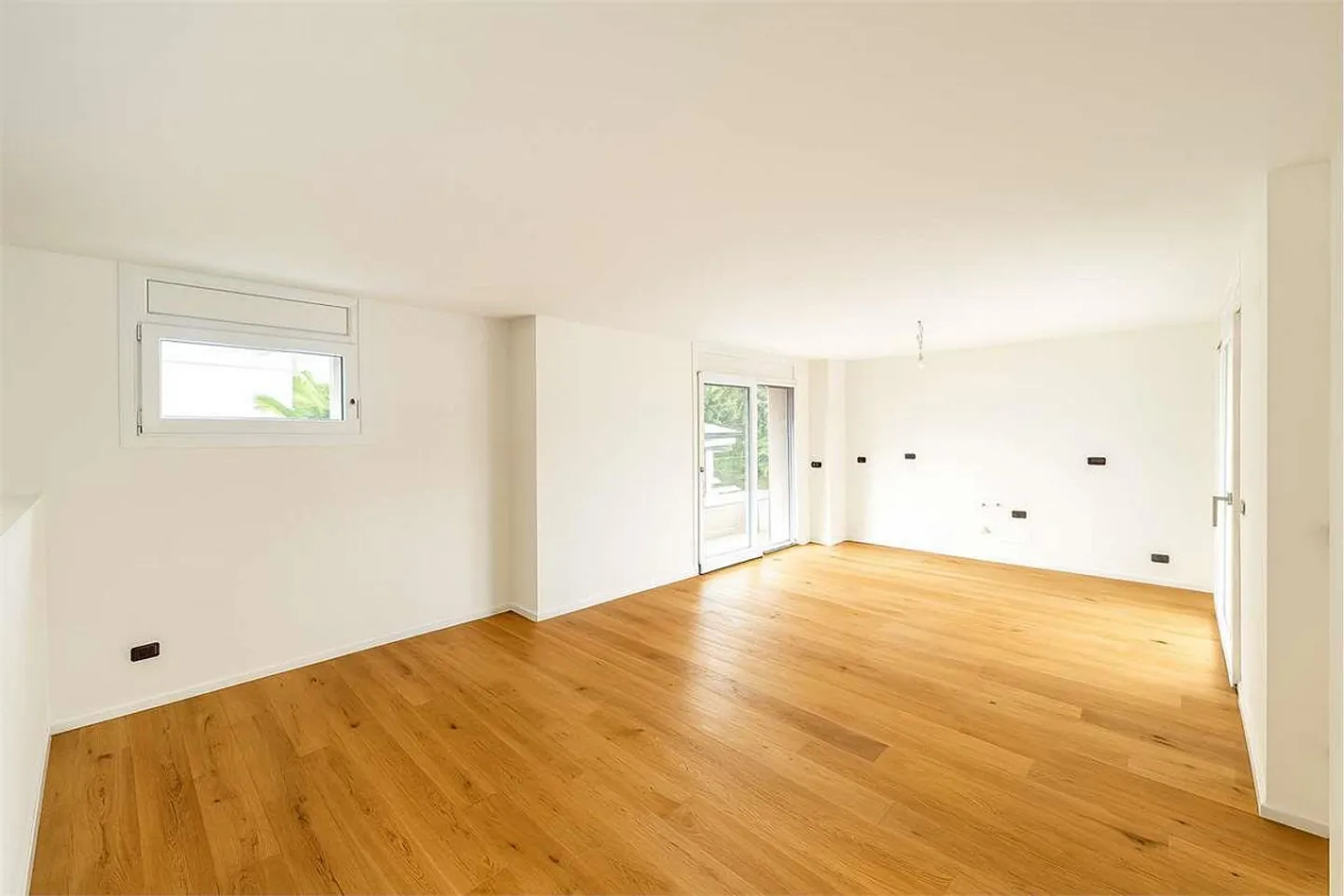 Appartamento Duplex Elegante a Gentilino - Foto 3 di 5