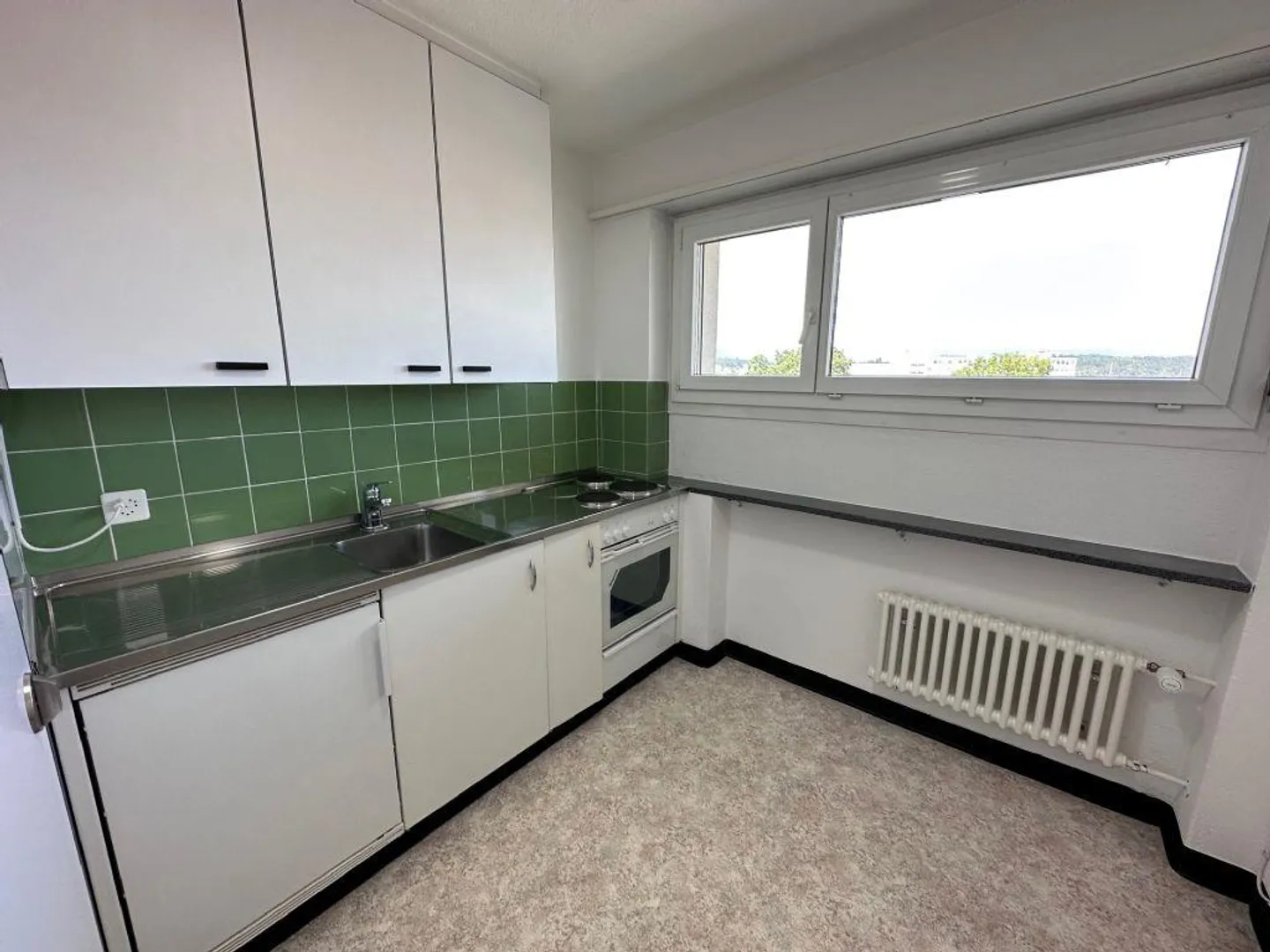 CENTRAL | QUIET | GREEN - Photo 5 of 10