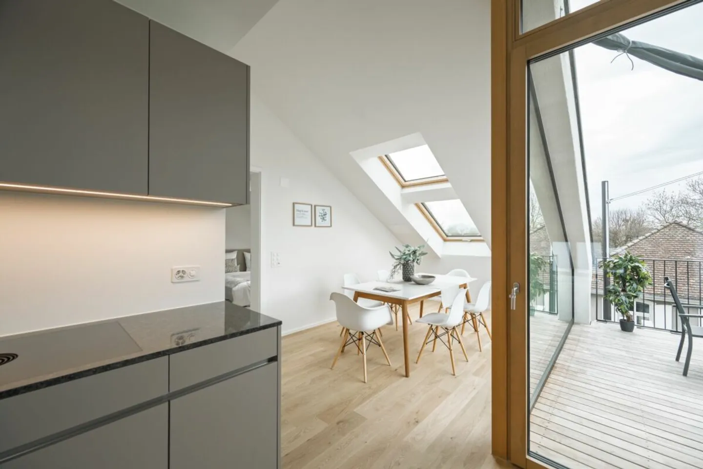 Stilvolles Penthouse mit Galerie - Foto 5 von 15