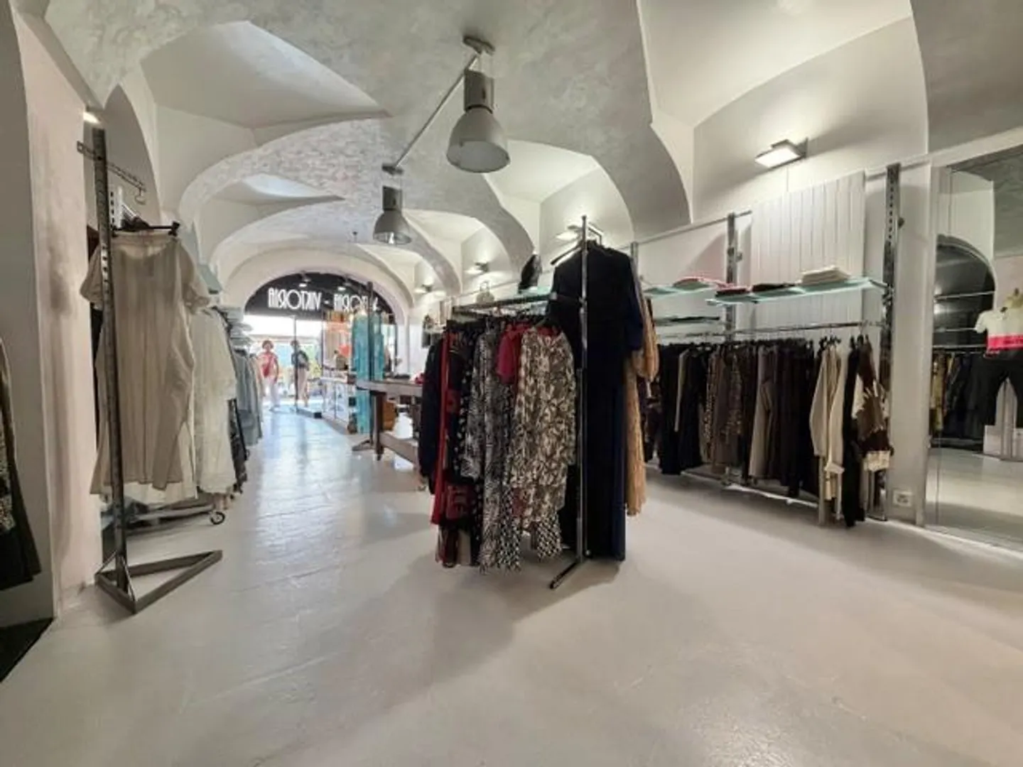 Spazio commerciale attraente direttamente in Piazza Grande a Locarno - Foto 3 di 3