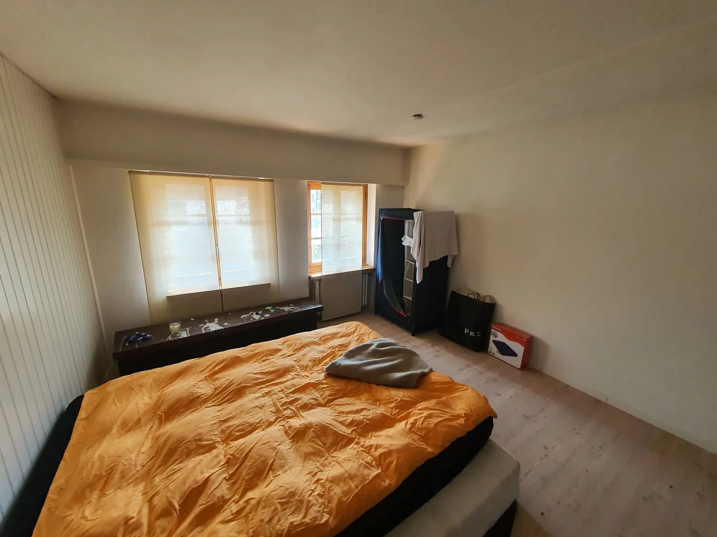 Propriété individuelle avec 7 1/2 pièces d'habitation et grande partie utilitaire avec jardin - Photo 8 sur 14