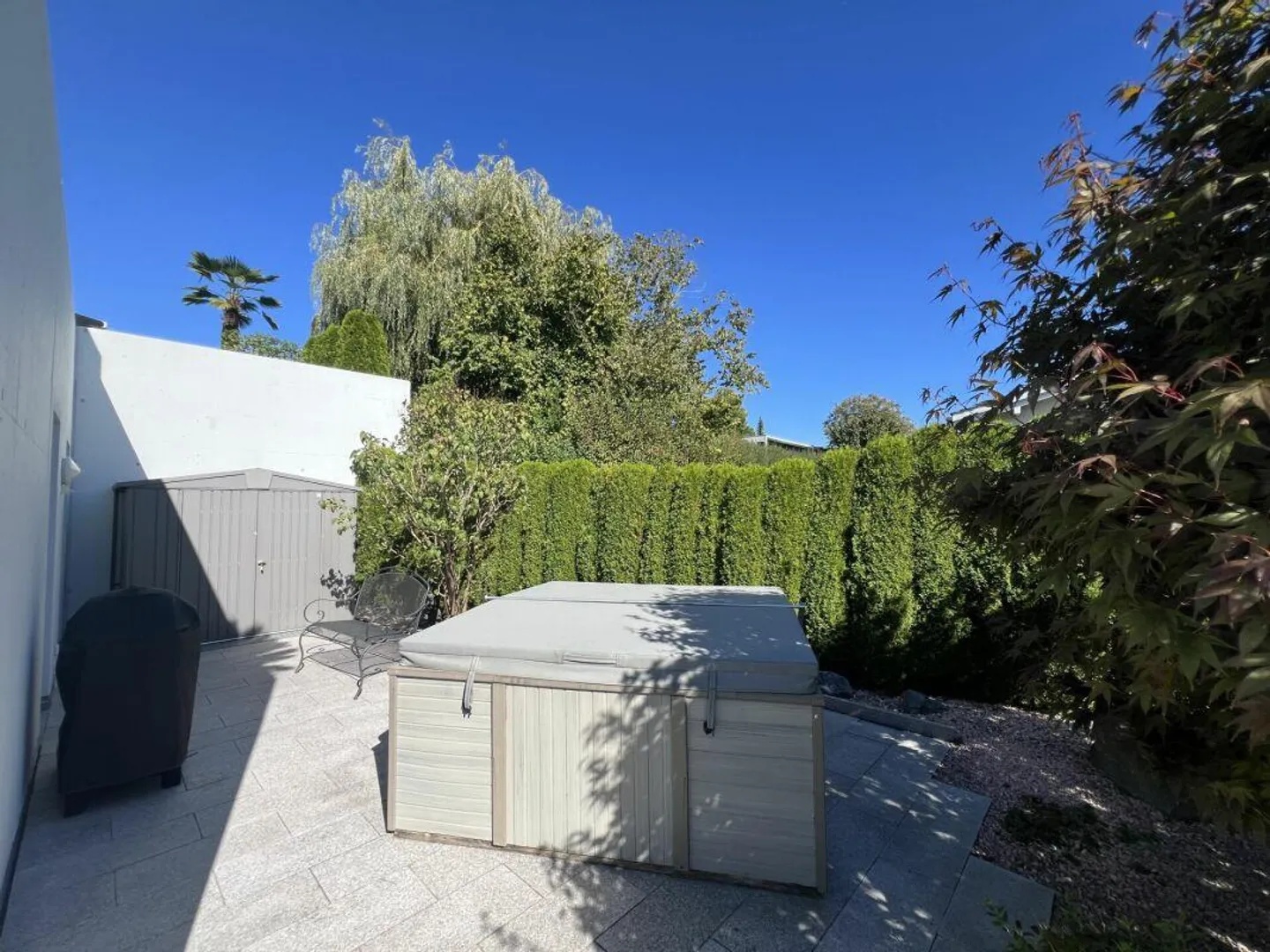 Maison de Terrasse dans un Emplacement Résidentiel Absolument Ensoleillé et Calme avec un Intérieur Neuf - Photo 6 sur 10
