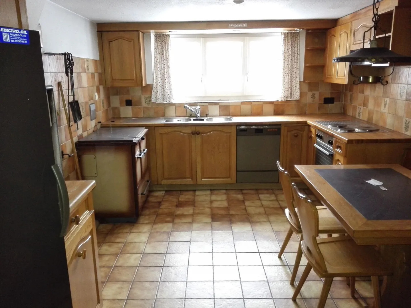 Propriété individuelle avec 7 1/2 pièces d'habitation et grande partie utilitaire avec jardin - Photo 10 sur 14