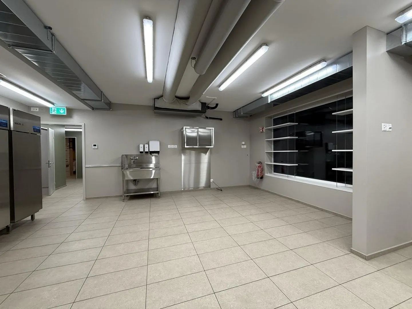 Modernes Gewerbeobjekt in Zofingen - Foto 5 von 15