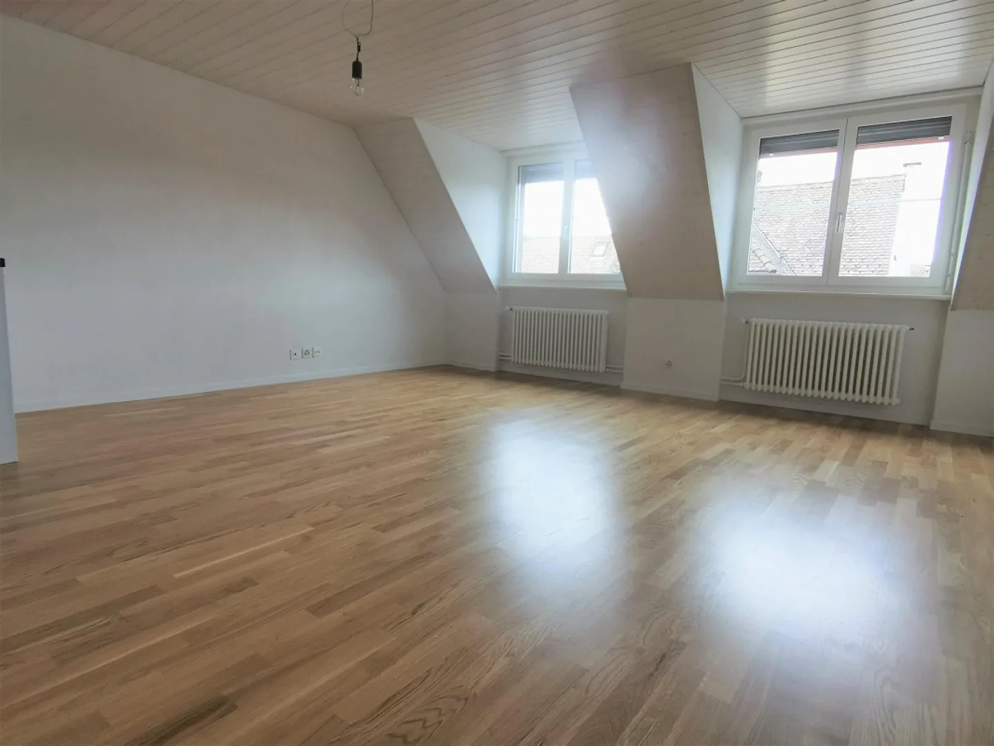 Moderno appartamento di 1,5 stanze nel cuore di Aarau - Foto 2 di 5