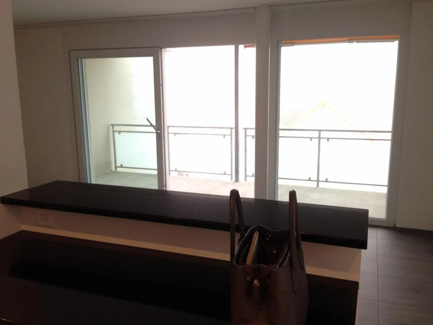 Moderne 2.5-Zimmer-Wohnung in Rafz - Foto 4 von 7
