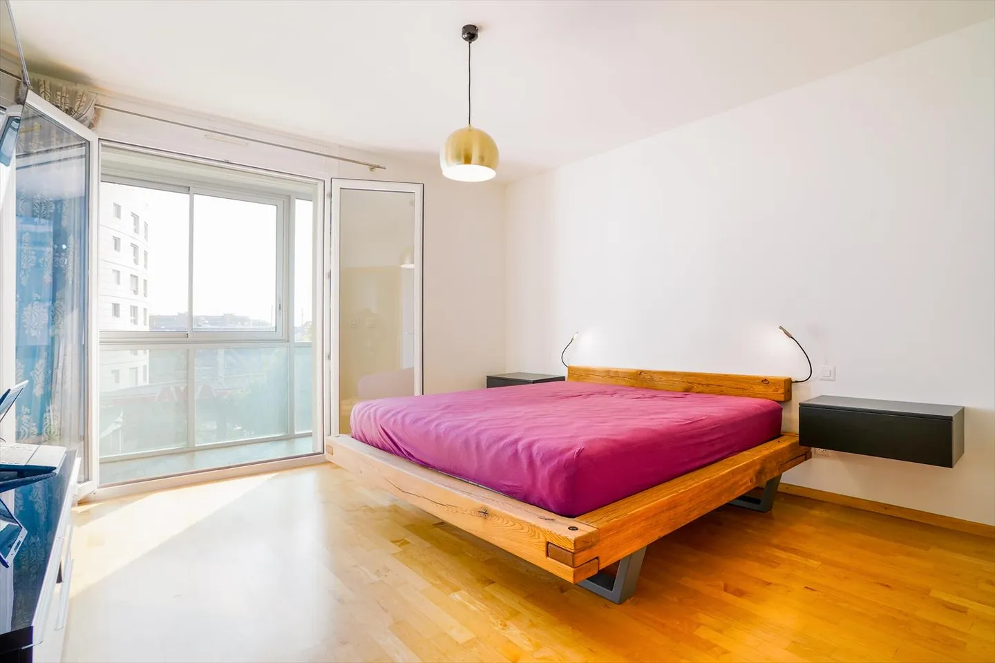 5-room apartment on the 2nd floor, with elevator - Photo 6 of 7