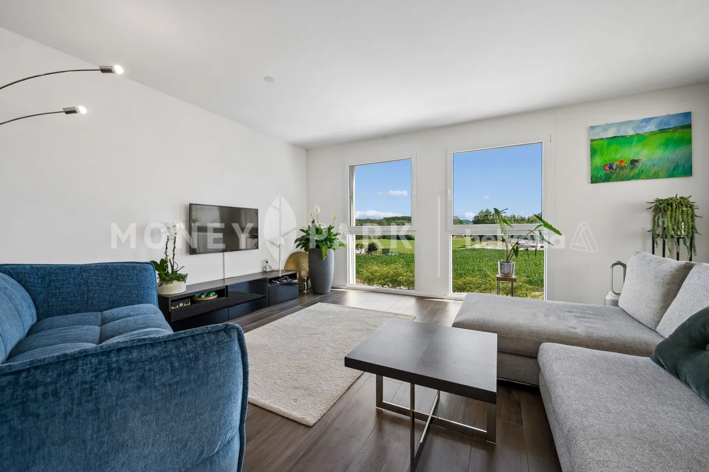 Appartement 4.5 pièces avec un espace généreux et beaucoup de lumière du jour - Photo 3 sur 13