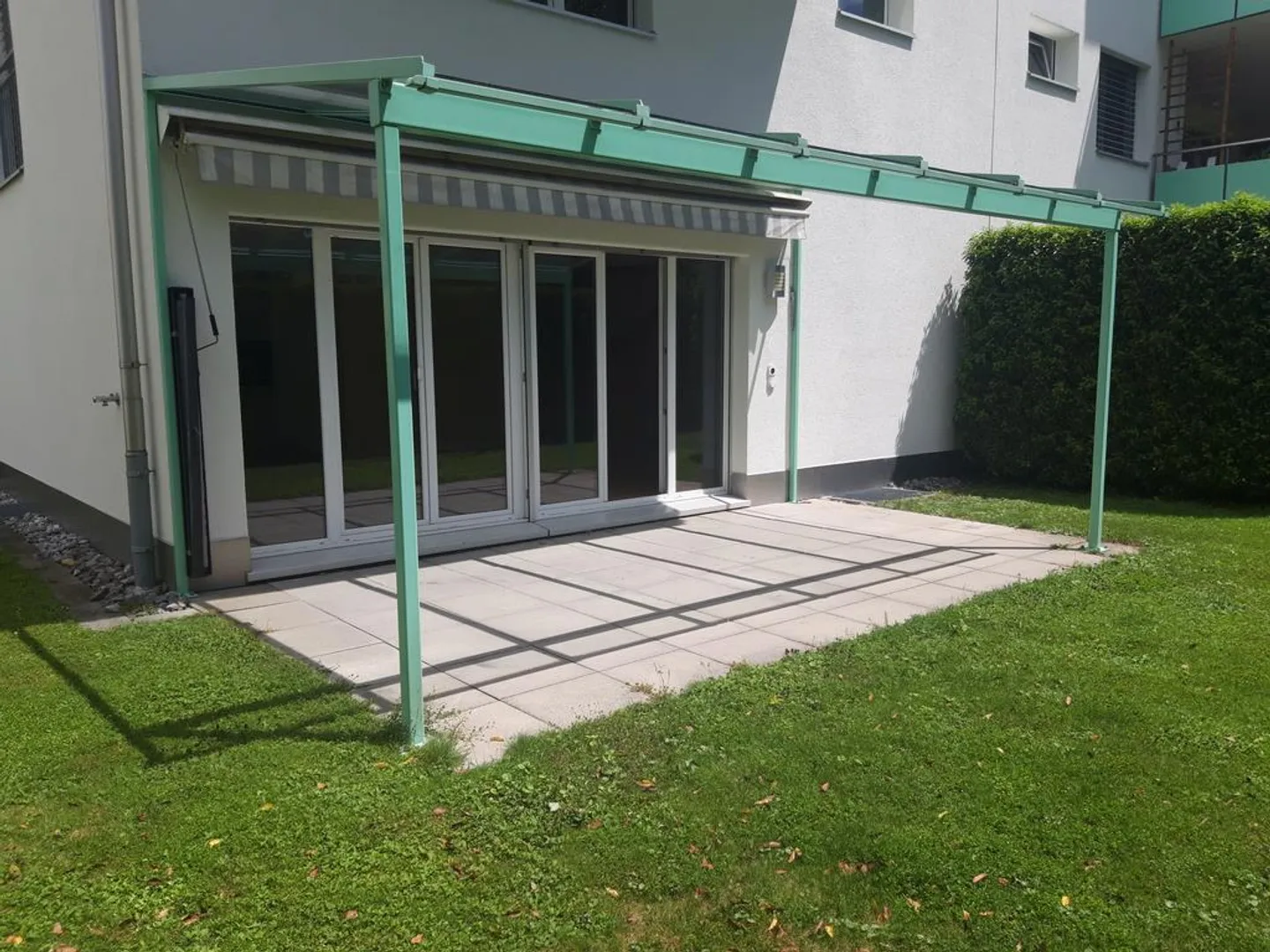 Appartement de jardin en duplex spacieux avec deux salles de bains - Photo 11 sur 12
