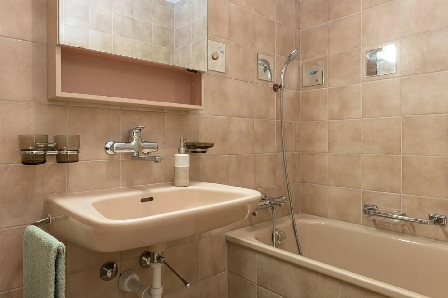 Living in a Quiet Location - Photo 5 of 6