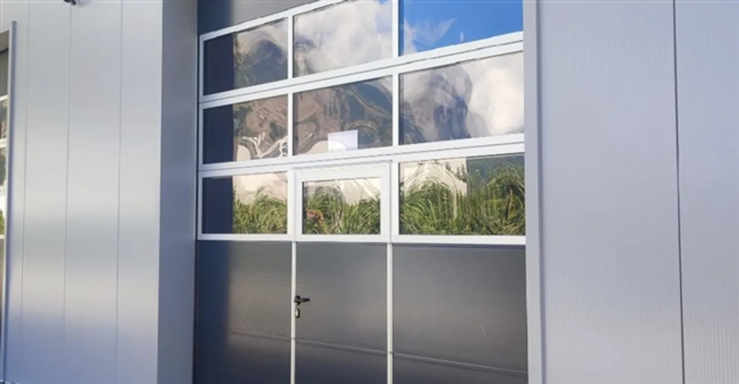 Workshop - Photo 4 of 13