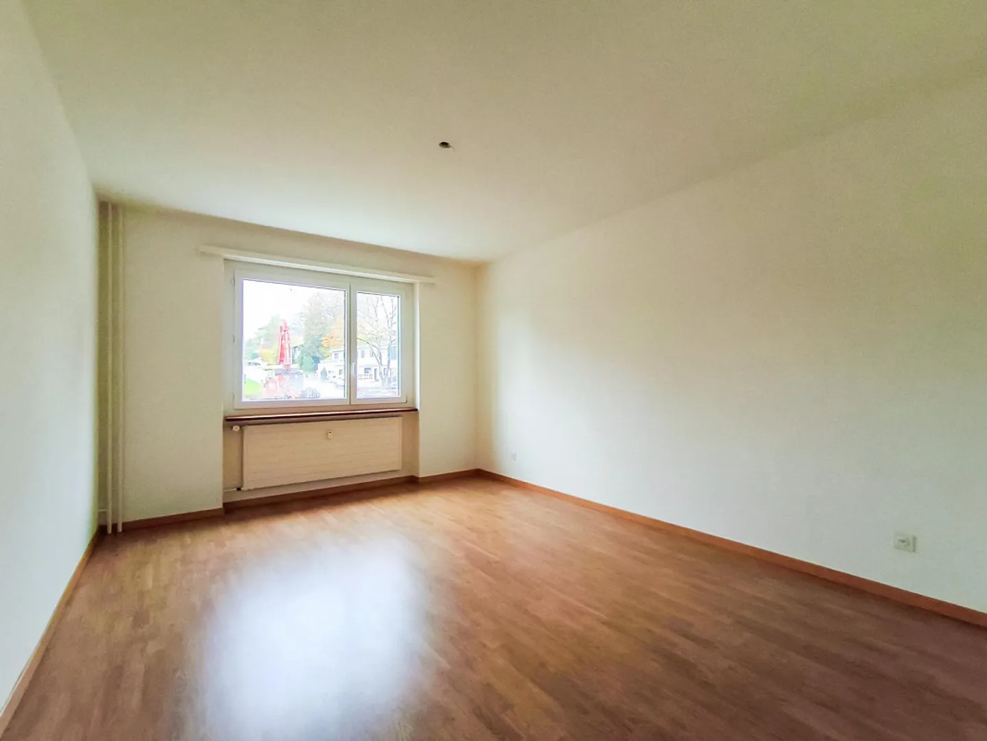 Appartement lumineux de 3 pièces avec balcon en périphérie de Diessenhofen - Photo 8 sur 10