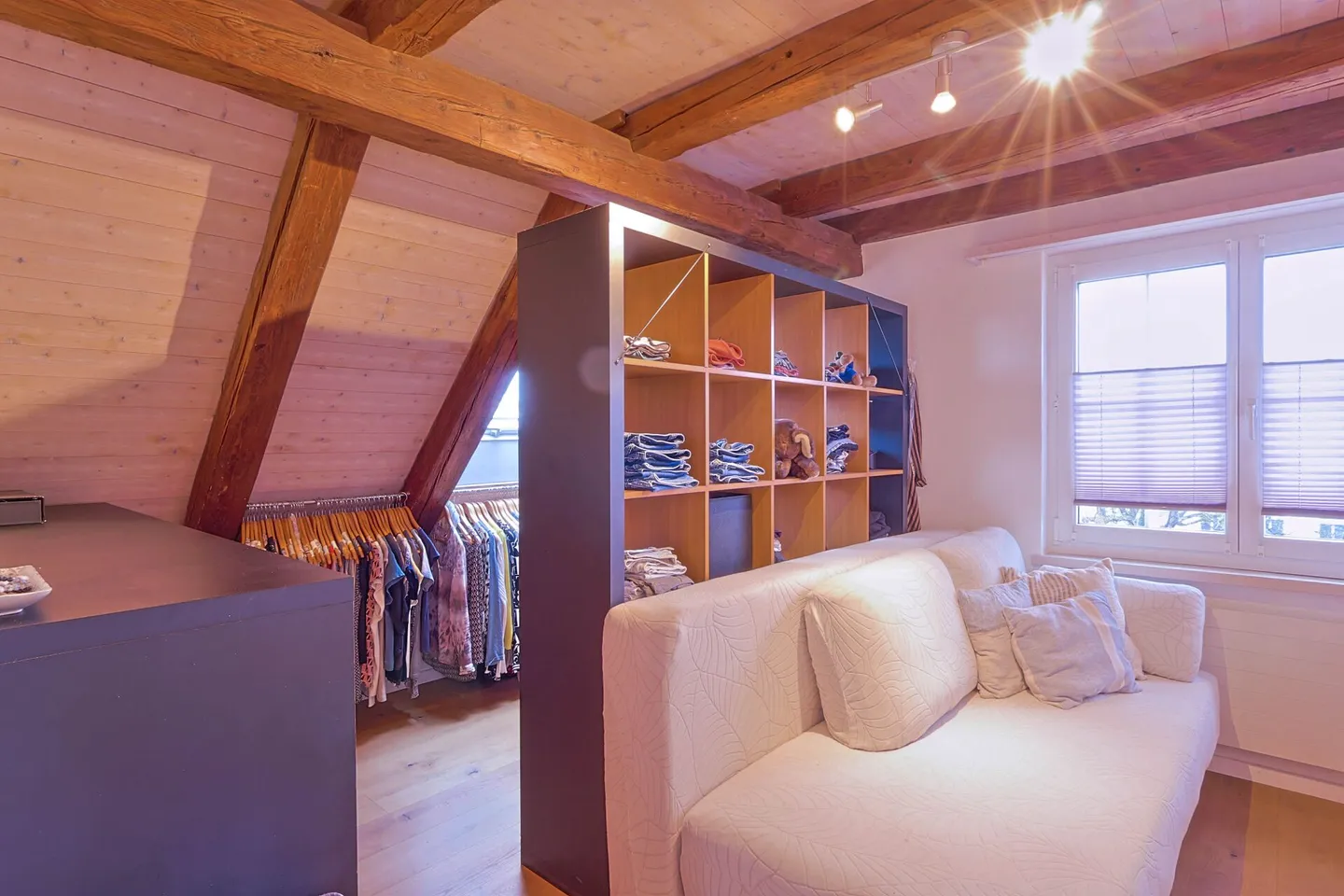 Mehrfamilienhaus mit 3 Wohnungen, Garage & 5 Parkplätzen in Steinach SG - Foto 14 von 18