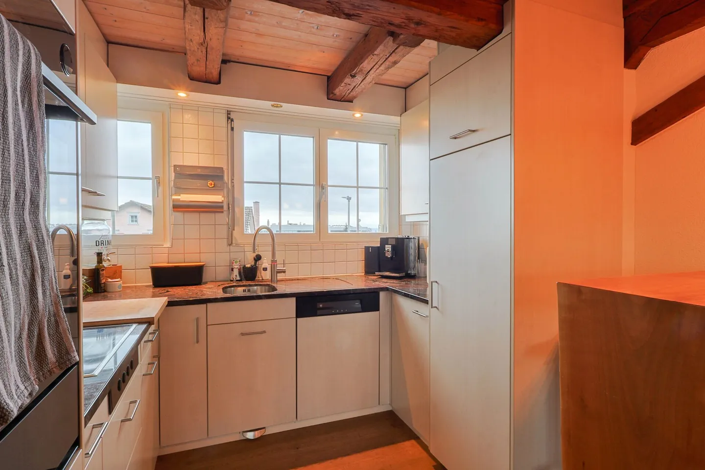 Mehrfamilienhaus mit 3 Wohnungen, Garage & 5 Parkplätzen in Steinach SG - Foto 16 von 18