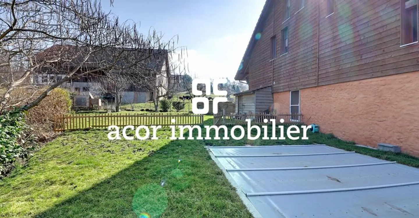 Immeuble de caractère avec jardin, piscine et revenu locatif - Photo 1 sur 12