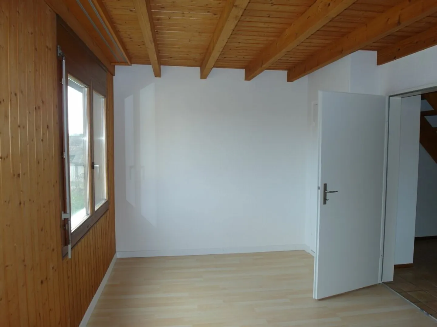 4.5-Room Attic Love with Fireplace & Panoramic View - Photo 7 of 14