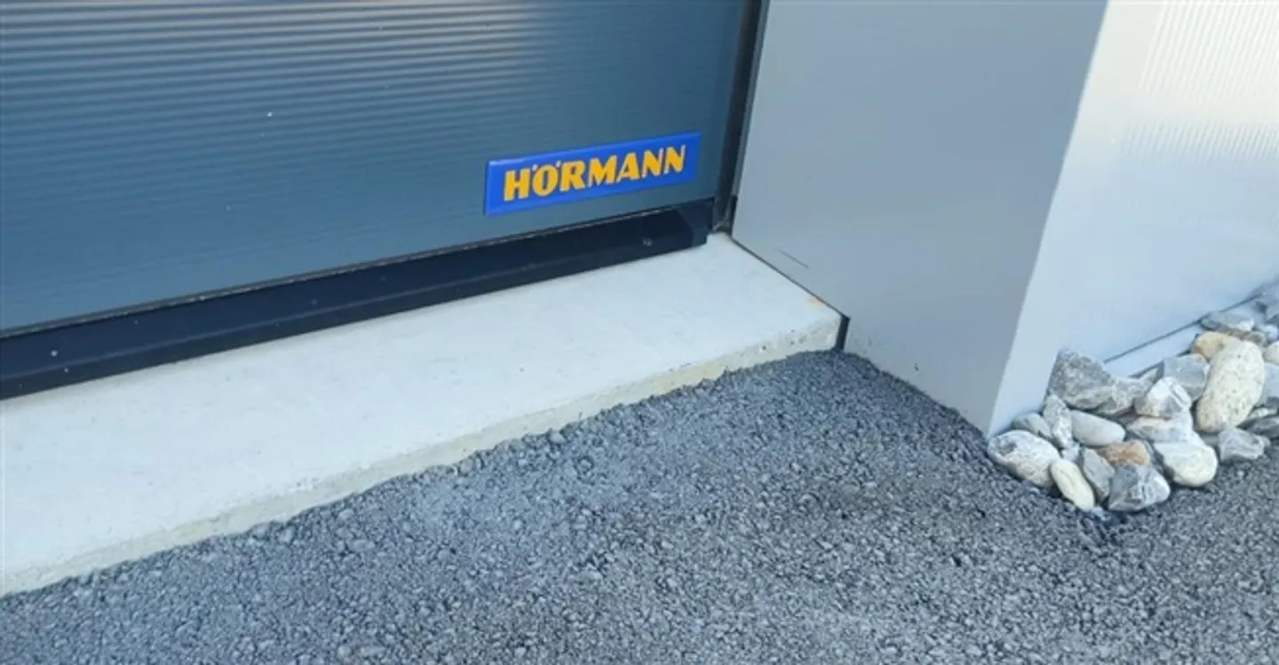 Workshop - Photo 10 of 13