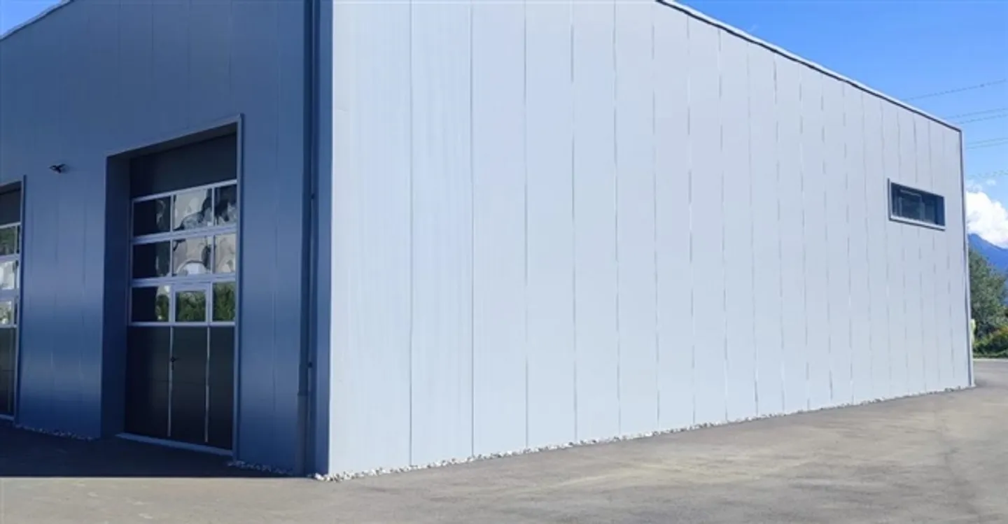 Workshop - Photo 12 of 13