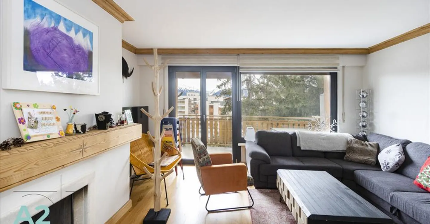 APARTMENT IN THE HEART OF CRANS-MONTANA - FOR RENT IN SUMMER - Photo 1 of 8