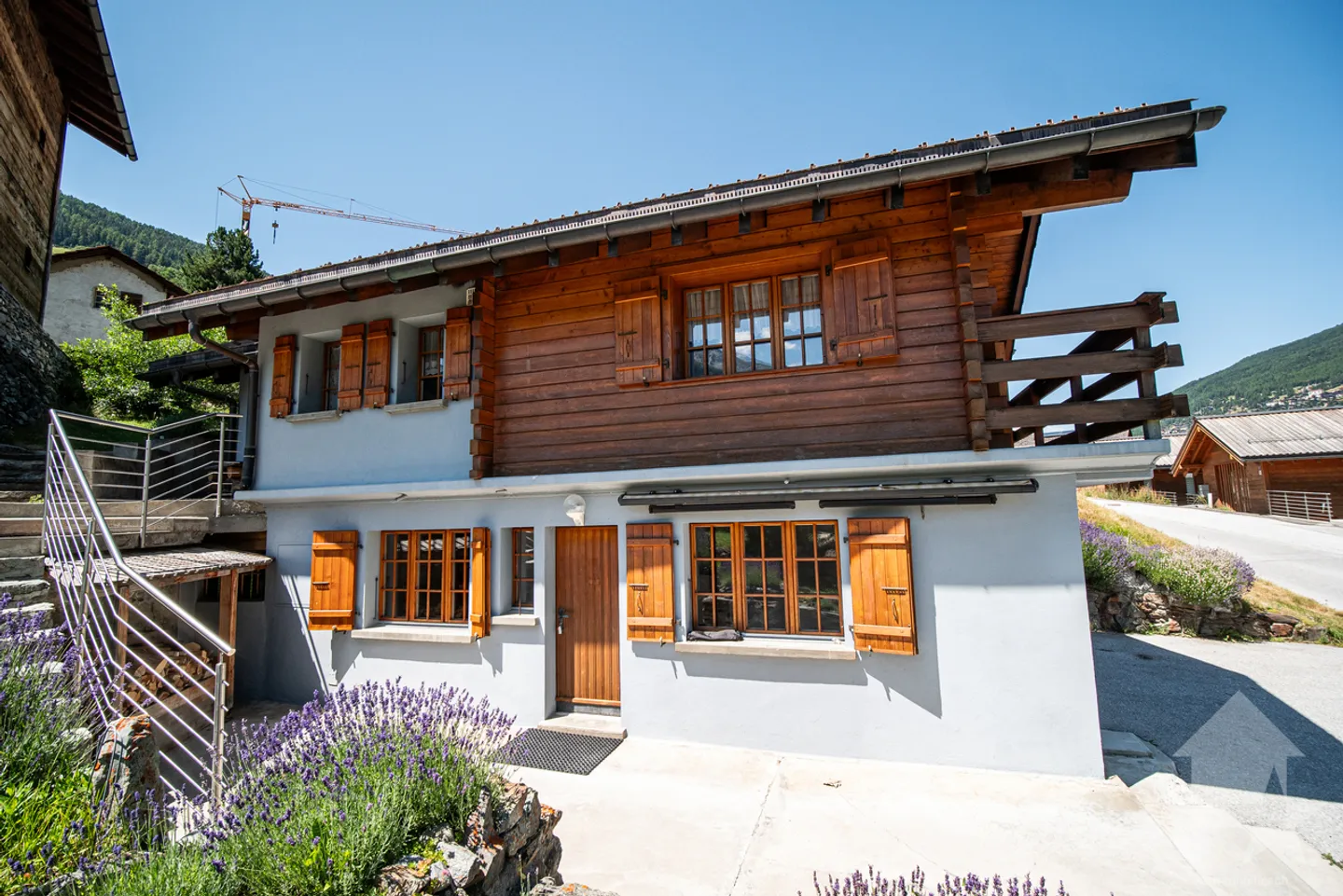 Adorable chalet with splendid views of the valley floor - Photo 36 of 40