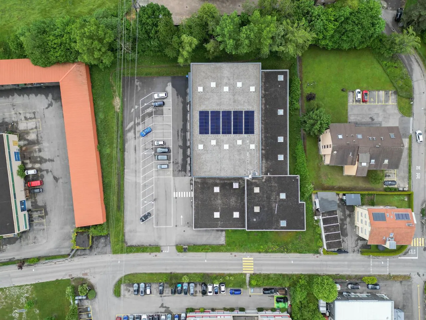 Gewerbefläche in Givisiez - Foto 3 von 8