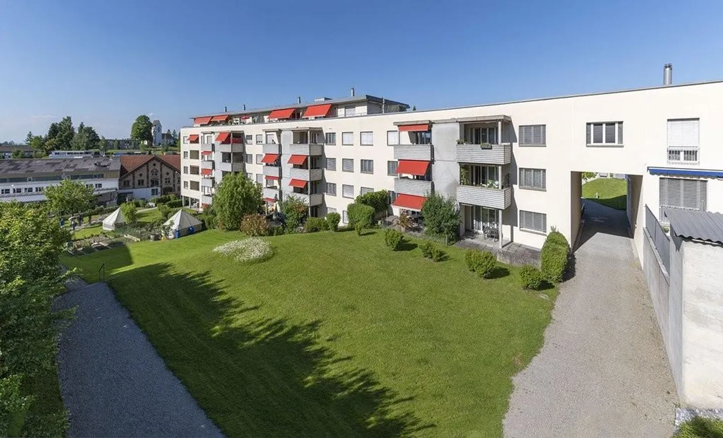 Living in the center of Wittenbach! - Photo 2 of 7
