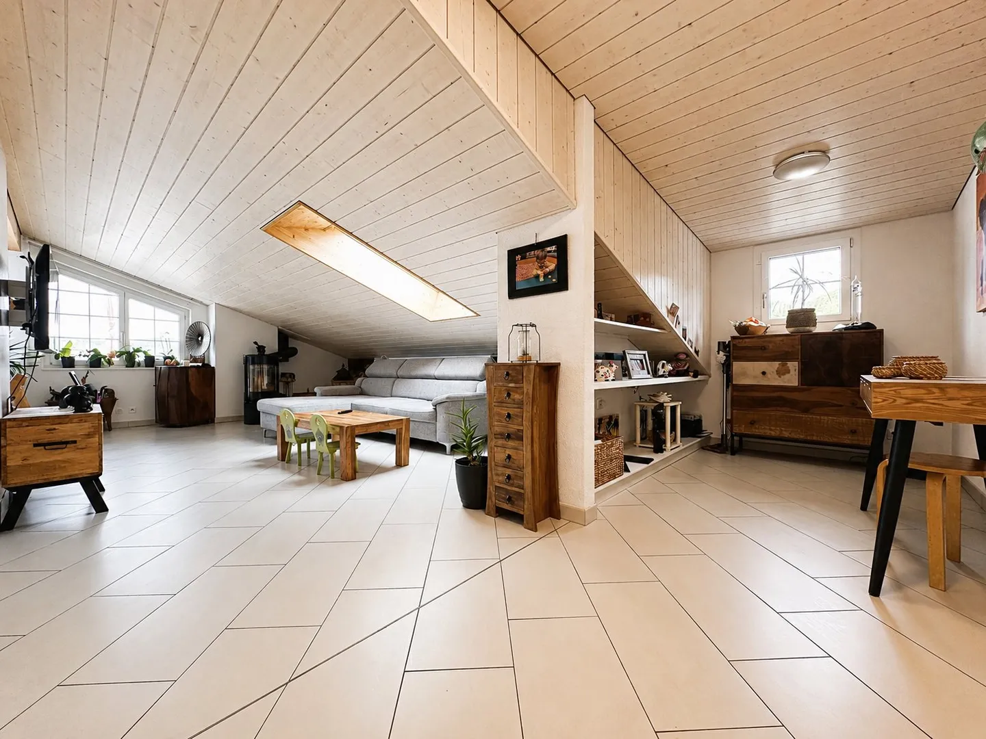 Spacious Apartment near Lake Joux - Photo 3 of 10