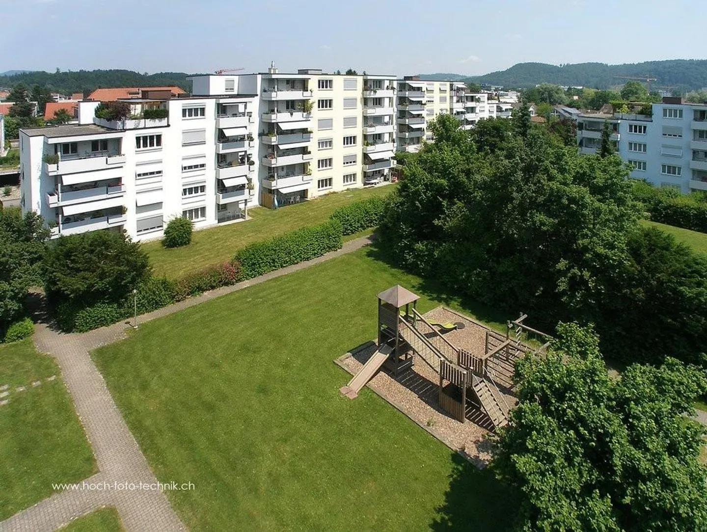 Appartamento recentemente ristrutturato a Oberentfelden - Foto 1 di 9