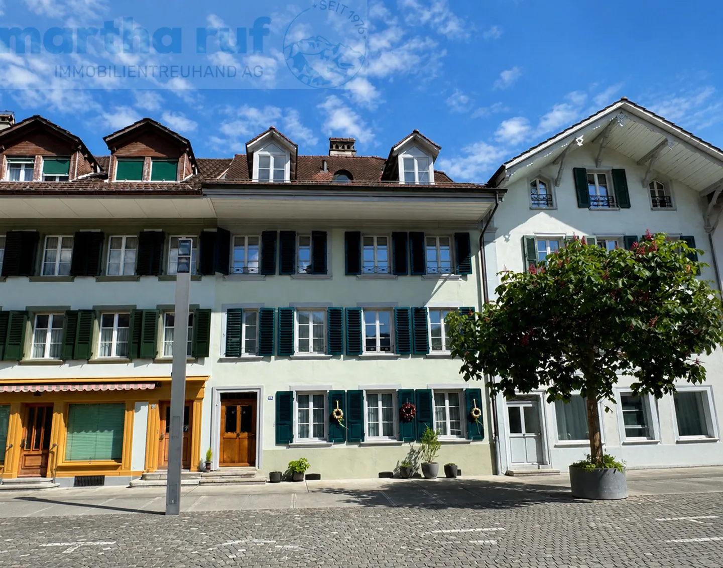 3.5-room apartment with gallery & roof terrace in the heart of the old town (no Airbnb) - Photo 1 of 12