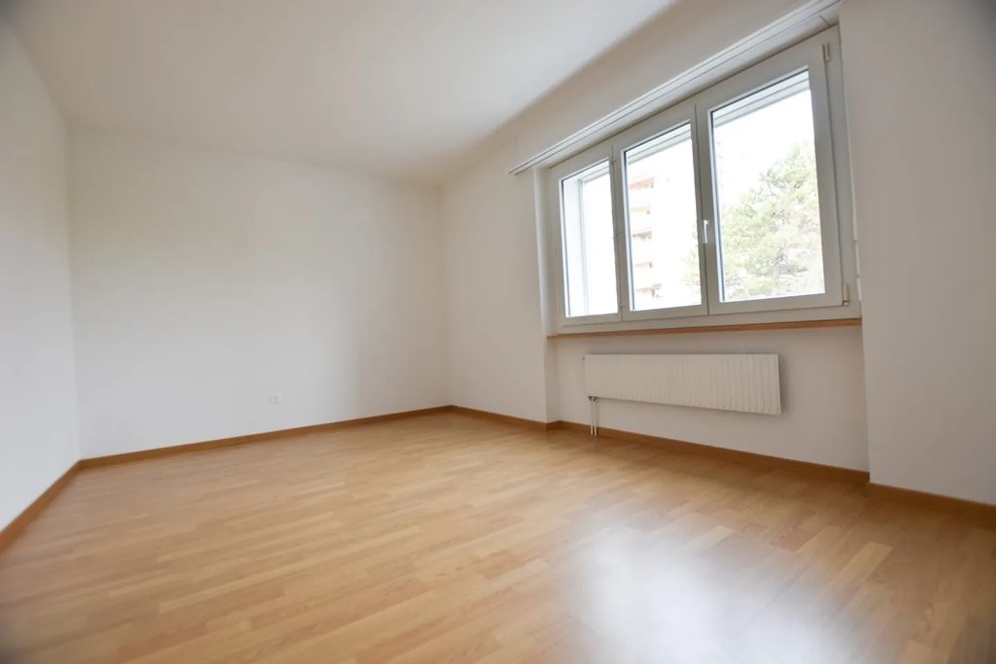 Geräumige 4.5-Zimmer Wohnung - Foto 3 von 9