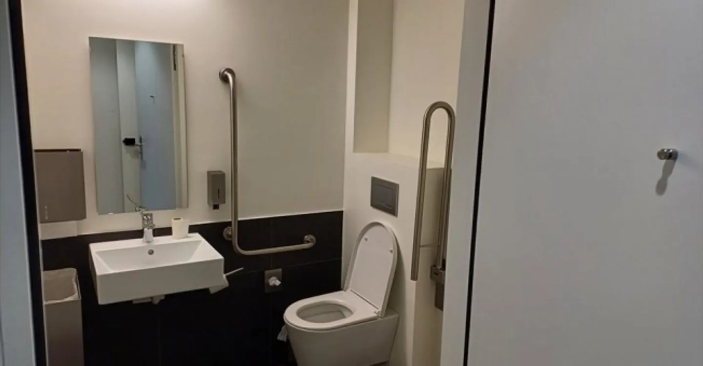 Mischgenutztes Gebäude mieten - Foto 8 von 8