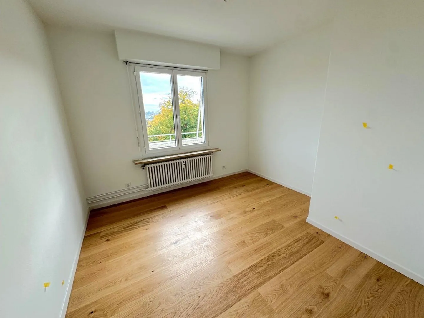 Appartement en attique de 4 pièces dans un emplacement intéressant - Photo 10 sur 13