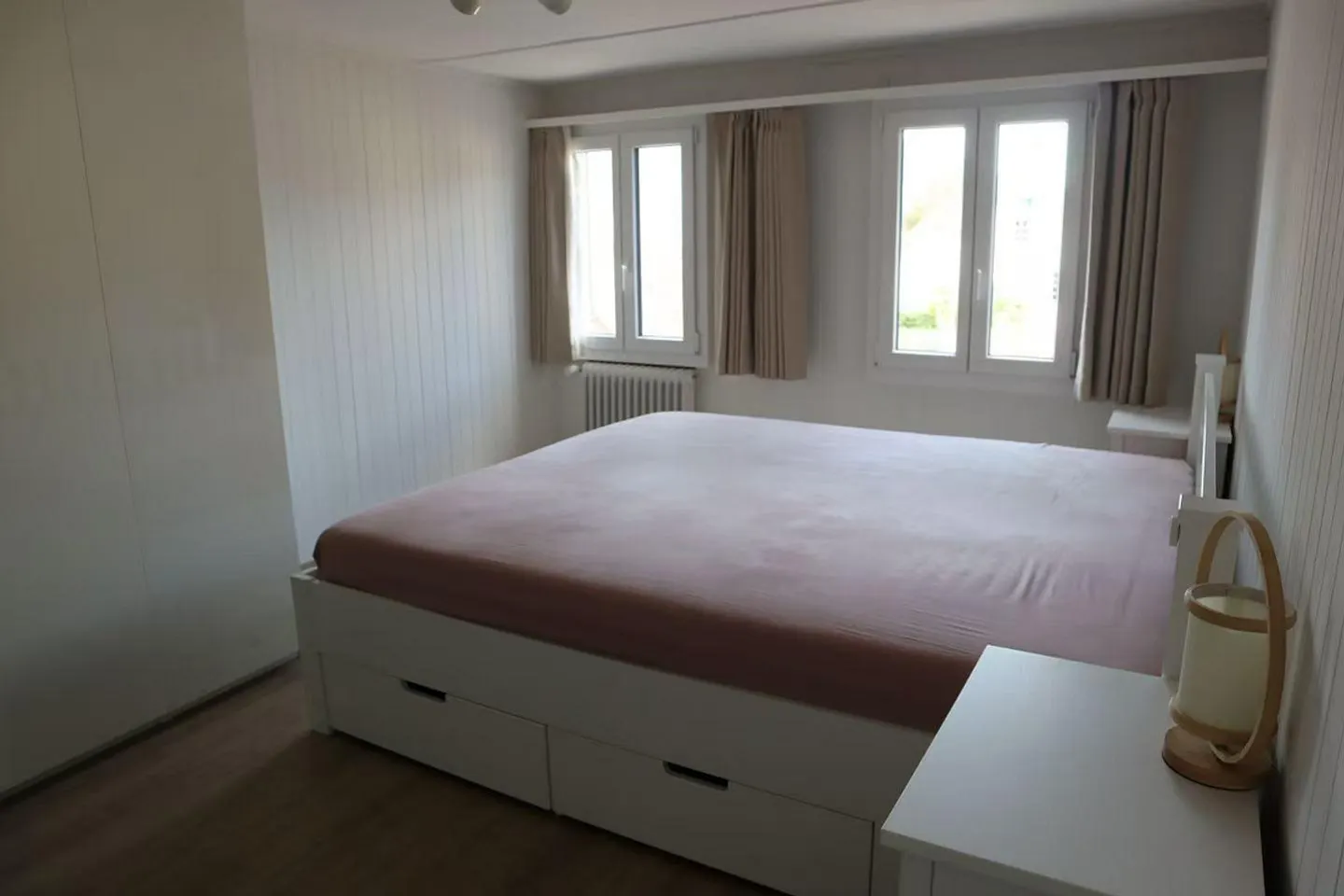 Freshly renovated, furnished 4½-room apartment including parking space - Photo 11 of 15