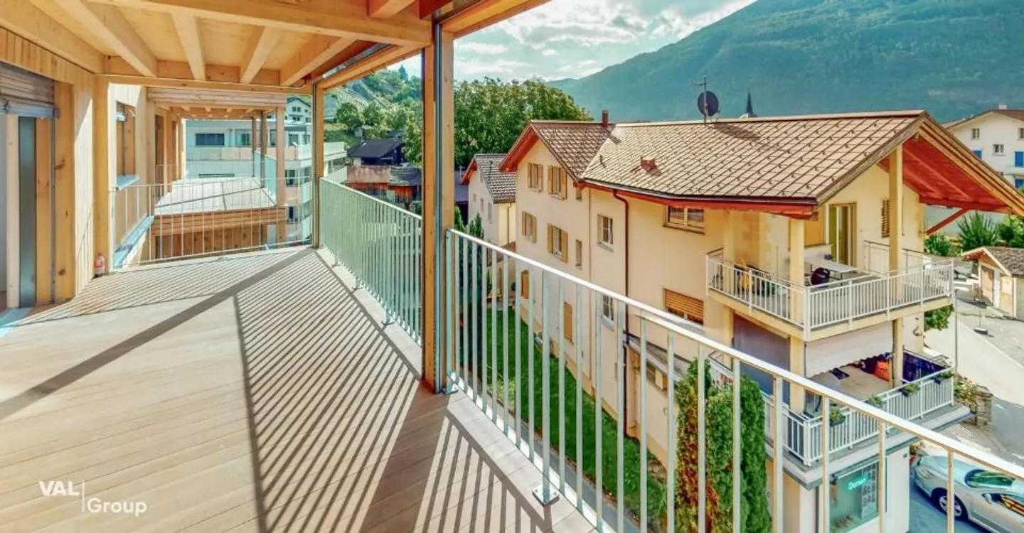Extraordinary 5.5-room penthouse apartment in Steg - Photo 11 of 12