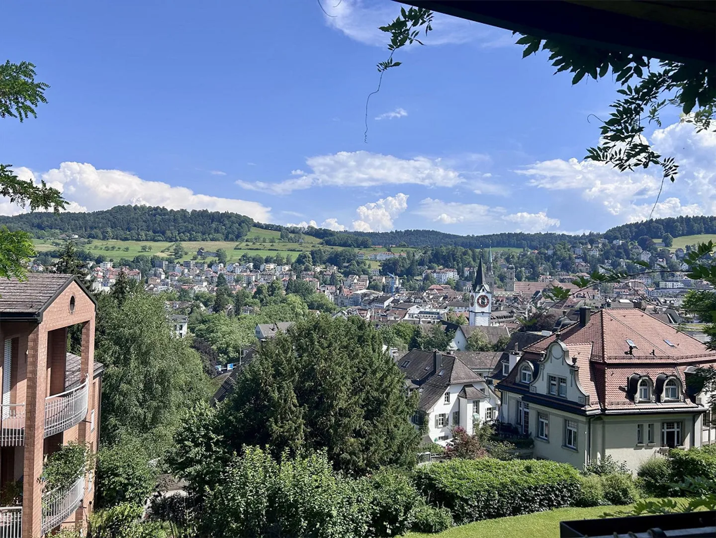 Appartement de jardin spacieux dans un emplacement calme - Photo 1 sur 7