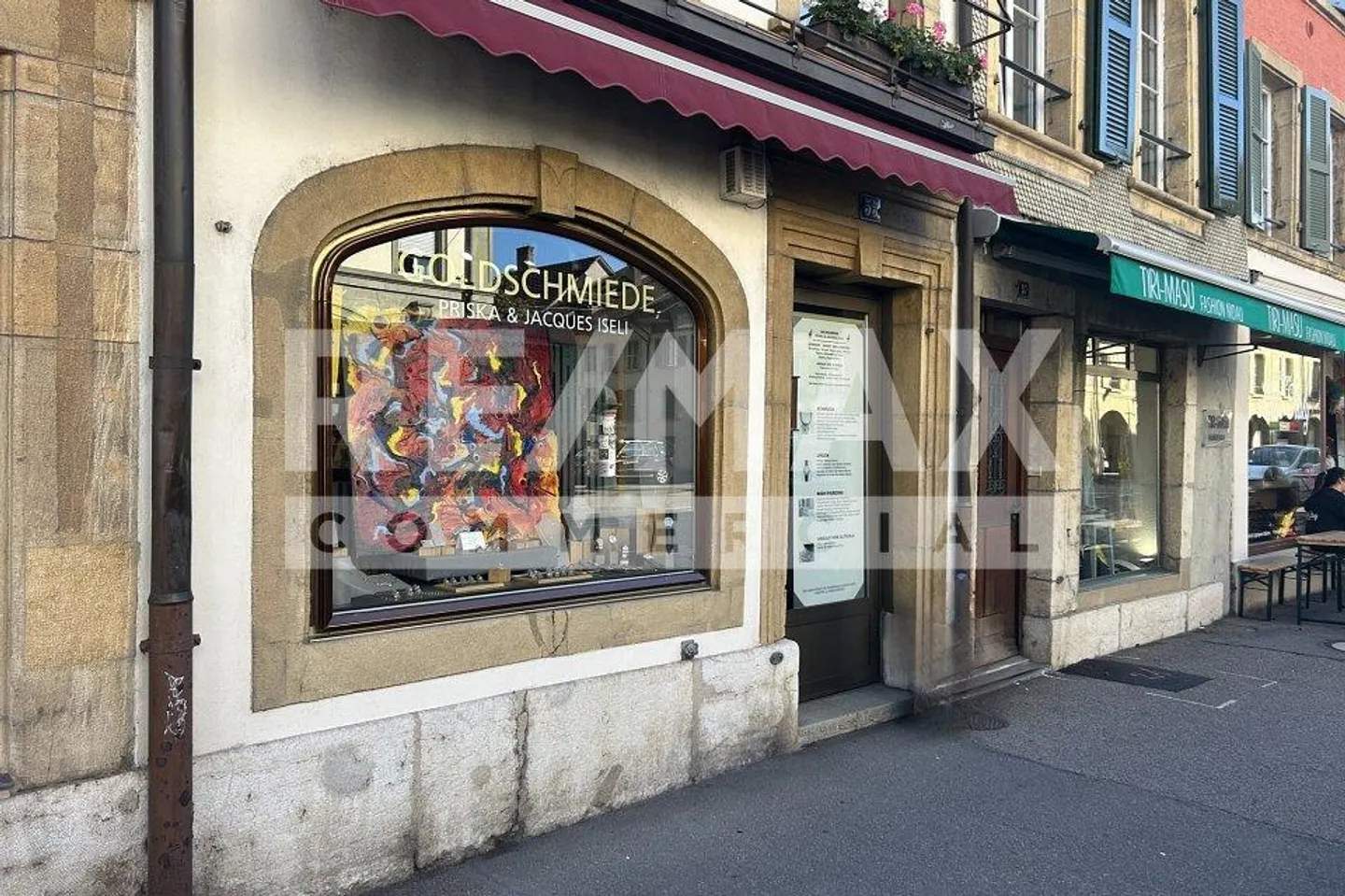 Attractive Retail Space in the Heart of Nidau - Central, Versatile - Photo 1 of 5