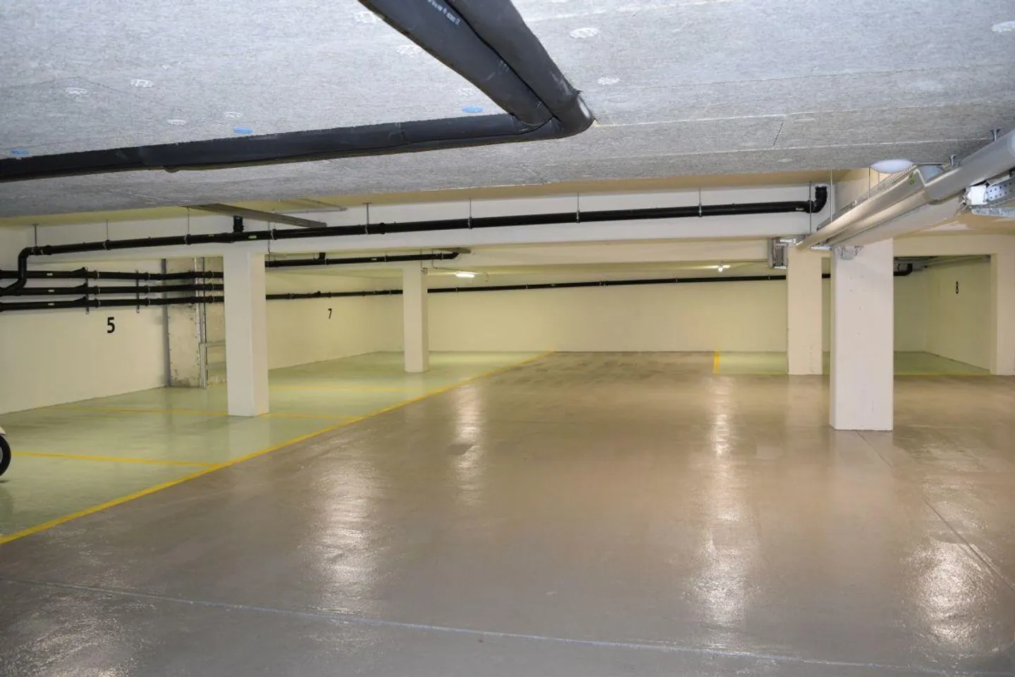 Spacious Parking Space - Photo 2 of 3