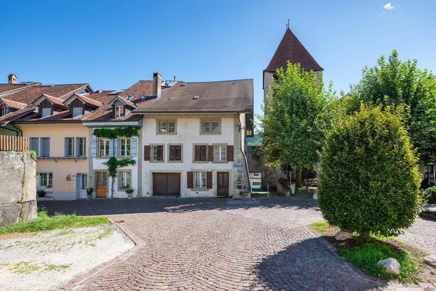 Affascinante casa nel centro storico con un'offerta di spazi versatili - Foto 2 di 14