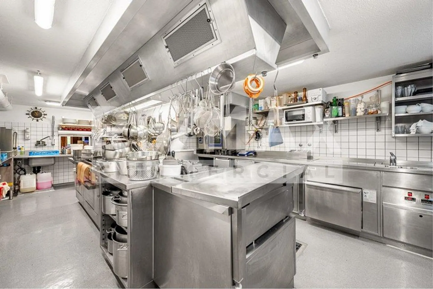 Popular Gastro/Hotel Business in Elm - Photo 5 of 13