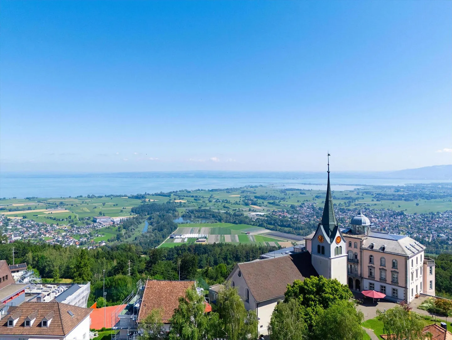 7.5-Zimmer-Einfamilienhaus mit Panoramablick - Photo 11 of 12