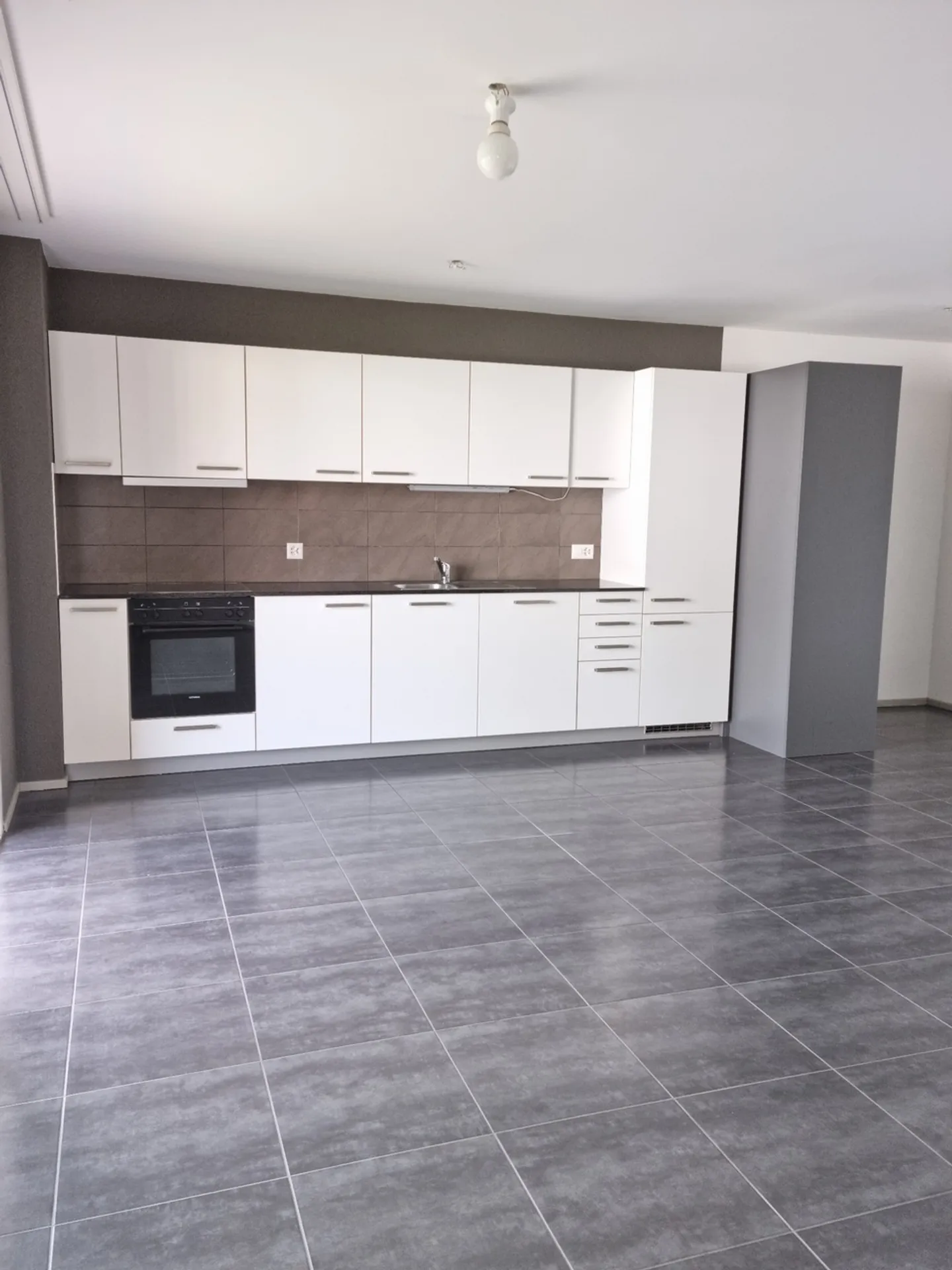 Charmante 2,5-Zimmer-Wohnung - Foto 1 von 7