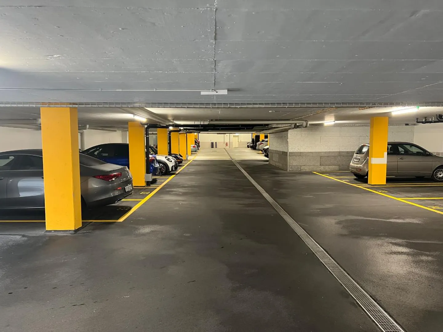 Double garage - Photo 3 sur 3