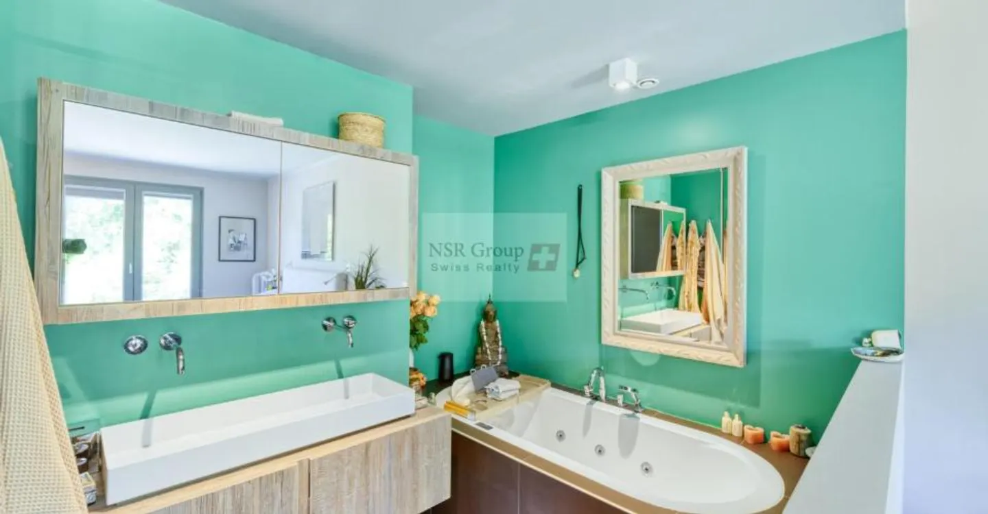 Spacious 5-room contemporary apartment with two parking spaces - Exclusive - Photo 9 of 12