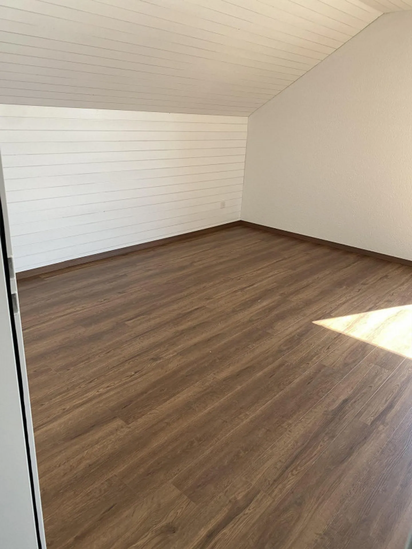 Gemütliche Dachwohnung mit Balkon - Foto 4 von 10