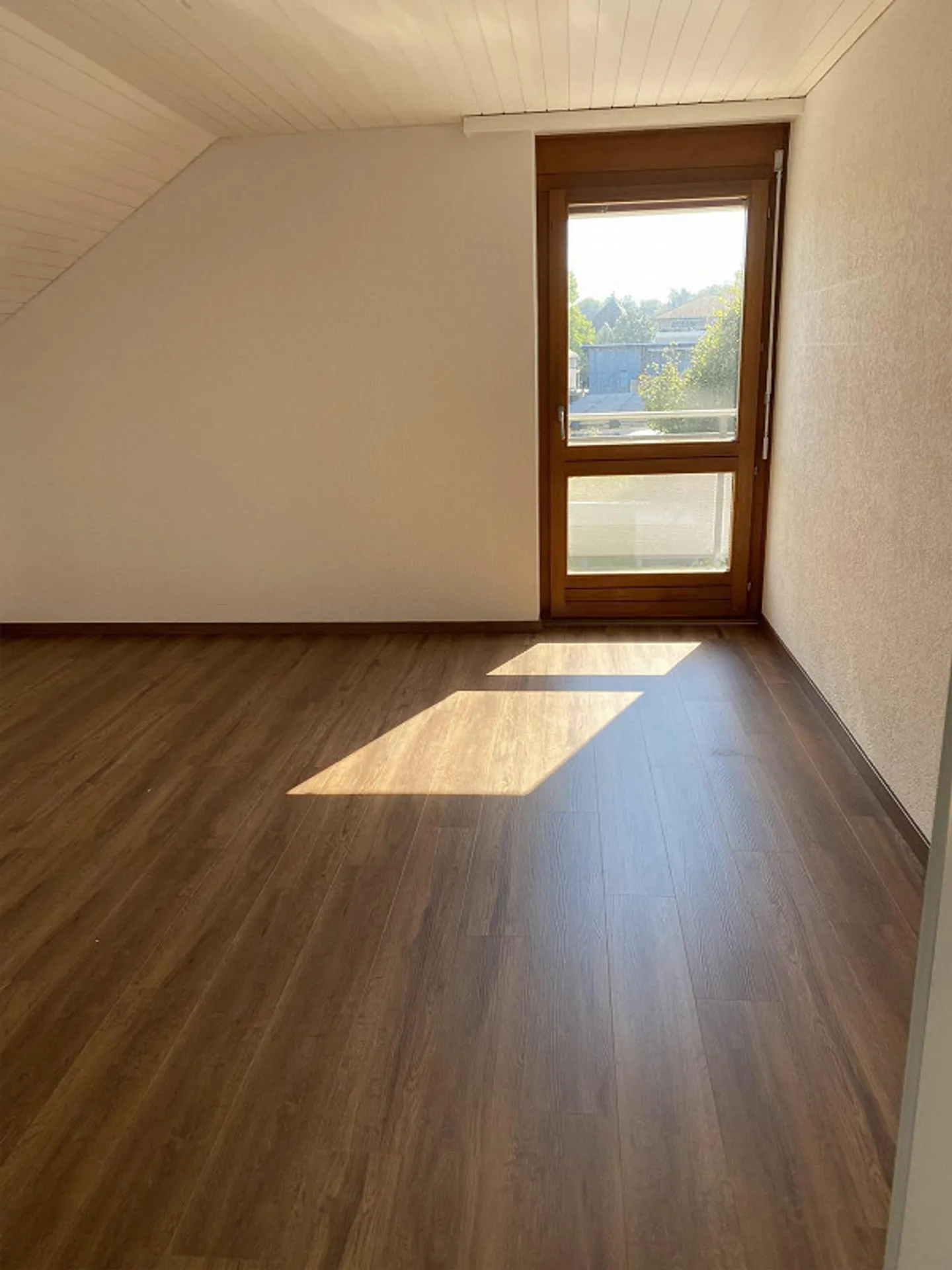 Gemütliche Dachwohnung mit Balkon - Foto 5 von 10